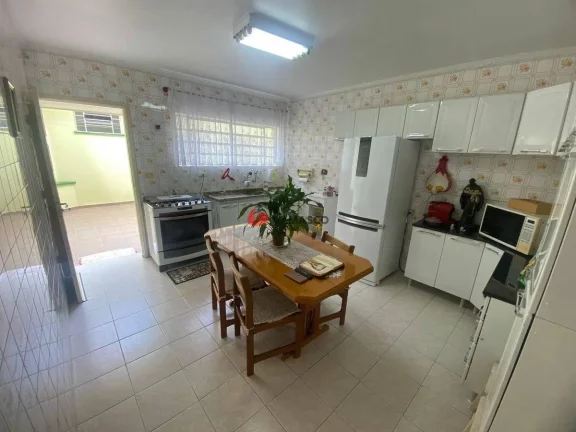 Imagem Sobrado à venda 2 Quartos, 1 Vaga, Campestre, Santo André - SP
