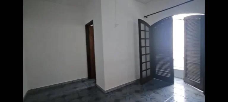 Imagem Sobrado à Venda - 3 Dormitórios (1 Suíte) 2 Vagas Conforto e Espaço