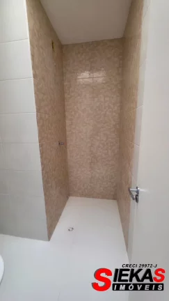 Imagem Casa à venda em São Paulo-SP, Parque Guaianazes: 2 quartos, 1 sala, 2 banheiros, 3 vagas de garagem, 65,00 m² de área.