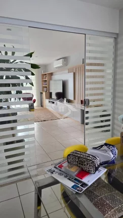 Imagem Casa Triplex Mobiliada no Jardins de Monet - 224m², Piscina Aquecida