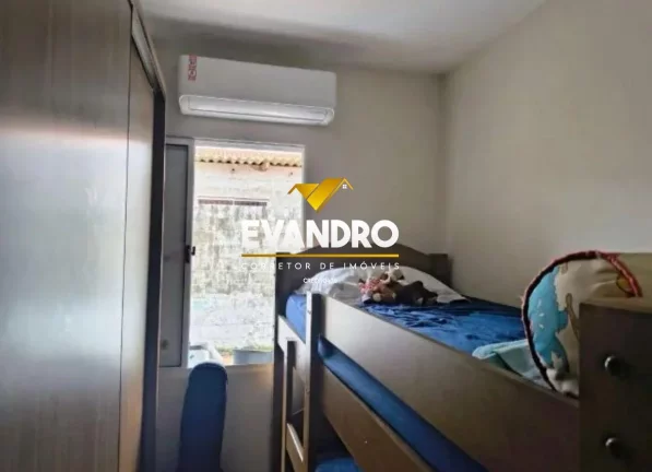 Imagem Casa em Condomínio para Venda em Cuiabá / MT no bairro Jardim Imperial