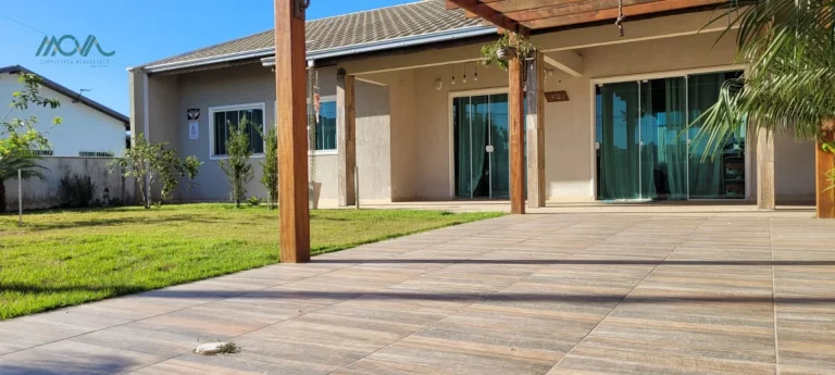 Imagem Casa com 3 quartos sendo uma suíte em Itapoá - Perto da Praia