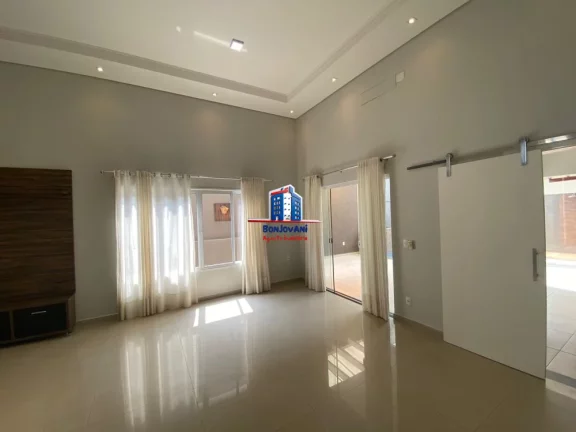 Imagem Casa no Residencial Gaivota I com piscina e segurança