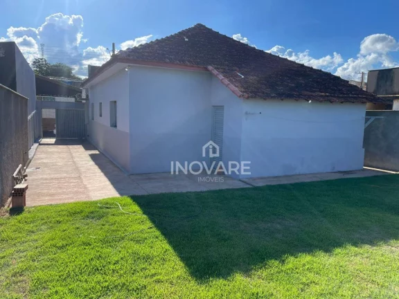 Imagem Casa com 3 dormitórios à venda, 140 m² por R$ 320.000,00 - Setor Bela Vista - Itumbiara/GO