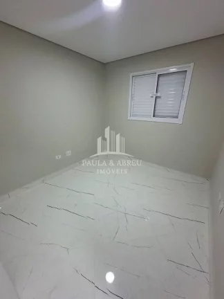 Imagem Apartamentos com 2 Quintais, Churrasqueira, 2 Dormitórios, 1 vaga, Lavanderia, na Vila Linda, Santo André