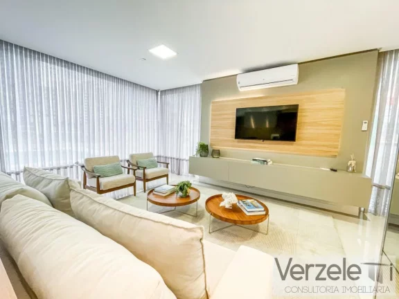 Imagem Apartamento 3 dormitórios para Venda em Balneário Camboriú / SC no bairro Centro
