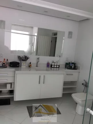 Imagem Vendo Sítio com 54 mil mts² próximo ao Centro de Volta Redonda