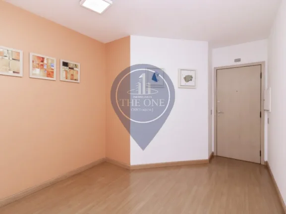 Imagem Conjunto Comercial à Venda em São Paulo-SP, Bairro Bosque da Saúde: 1 Sala, 1 Vaga, 40m² de Área