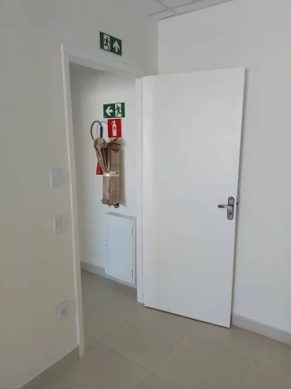 Imagem locação sala comercial em Macaé RJ 45m2 centro primeira locação.