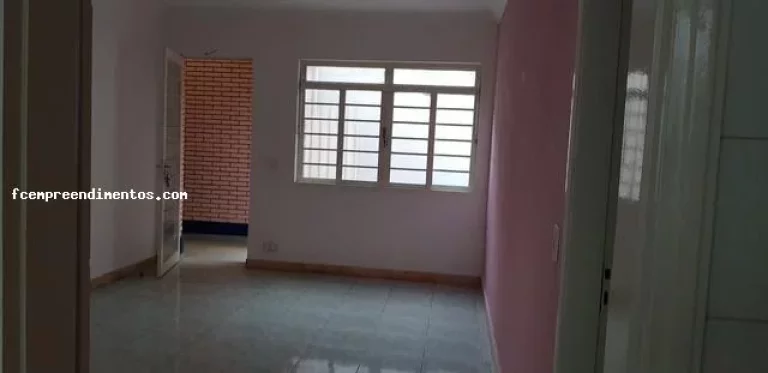 Imagem Casa para Venda em Piracicaba, Centro (Ártemis), 3 dormitórios, 1 suíte, 3 banheiros, 1 vaga