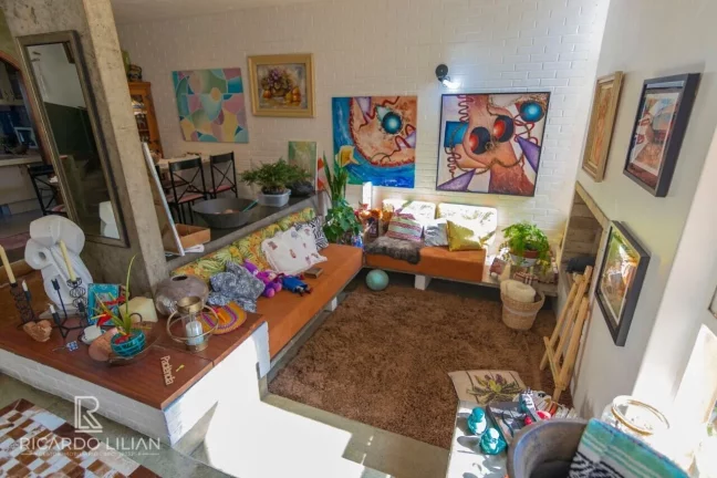 Imagem Lindo sobrado localizado na Vila Santana.