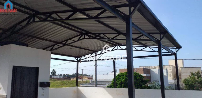 Imagem Casa com 2 dormitórios à venda, 180 m² por R$ 350.000,00 - Karfan - Itumbiara/GO