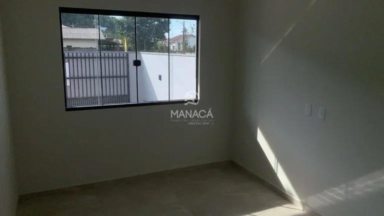 Imagem Casa com 2 Quartos (1 Suíte) à Venda – Pronta para Financiar!