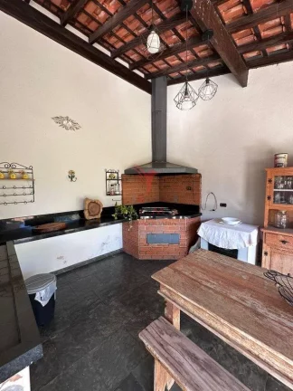 Imagem LINDA CASA com Piscina PROXIMO A UNIV. ESALQ