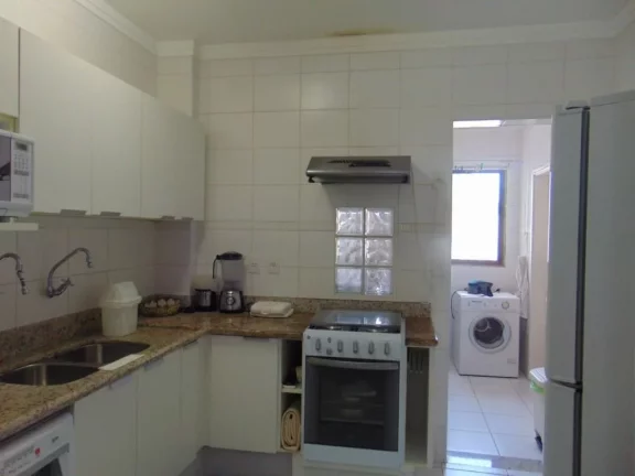 Imagem PITANGUEIRAS – NA SEGUNDA QUADRA DA PRAIA, MARAVILHOSA VISTA MAR, LOCALIZAÇÃO PRIVILEGIADA, 109 M² ÚTEIS, 02 VAGAS DE GARAGEM NO PRÉDIO, CHURRASQUEIRA