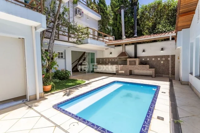 Imagem Casa Brooklin - 402M², 4 Dorms, 2 Suítes, 4 Vagas, Piscina Aquecida, Churrasqueira, Chuveiro a Gás, Lareira, Pomar, Jardim.