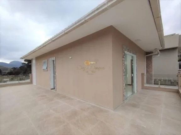 Imagem Casa em Condomínio para Venda em Teresópolis / RJ no bairro Vargem Grande