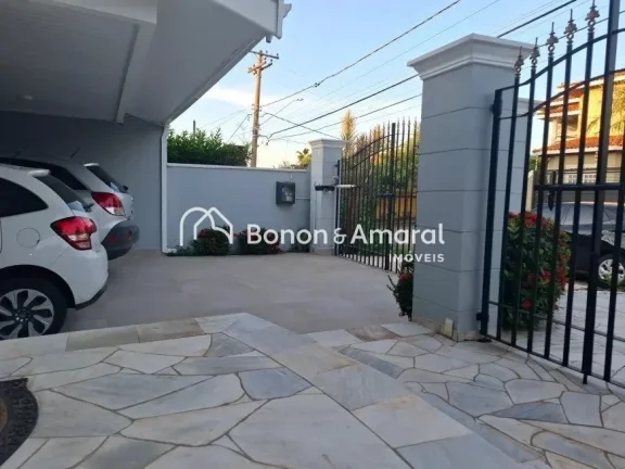 Imagem Esta excelente casa está localizada no Parque Alto Taquaral, próxima ao shopping Dom Pedro, em Cam...