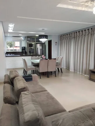 Imagem Casa com 3 quartos, 1 suite à venda em Governador Celso Ramos