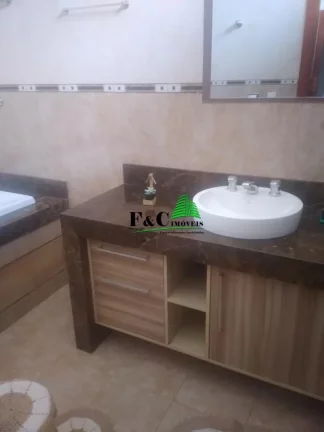 Imagem Casa para Venda em Limeira, Jardim Grêmio, 3 dormitórios, 1 suíte, 1 banheiro, 3 vagas