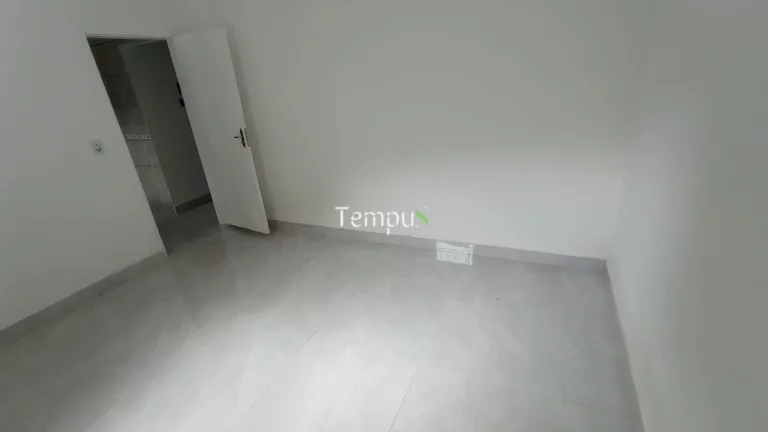 Imagem Casa Padrão, Casa com 2 dormitórios + 3 barracões à venda, 300 m² por R$ 450.000 - Cidade Livre - Aparecida de Goiânia/GO