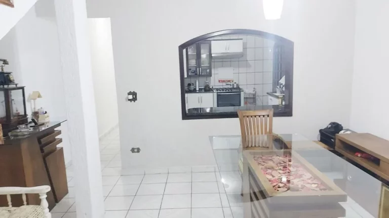 Imagem Sobrado com 4 dormitórios à venda, 160 m² por R$ 600.000,00 - Vila Urupês - Suzano/SP