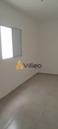 Imagem Descubra o privilégio de morar em uma charmosa casa térrea localizada em um dos condomínios mais ...