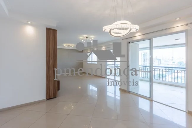 Imagem Apartamento de 172m² em andar alto com vista livre, 4 quartos (3 suítes) e 3 vagas