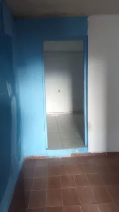 Imagem Casa com 3 dormitórios à venda, 180 m² por R$ 300.000,00 - Jardim São Bernardino - Suzano/SP