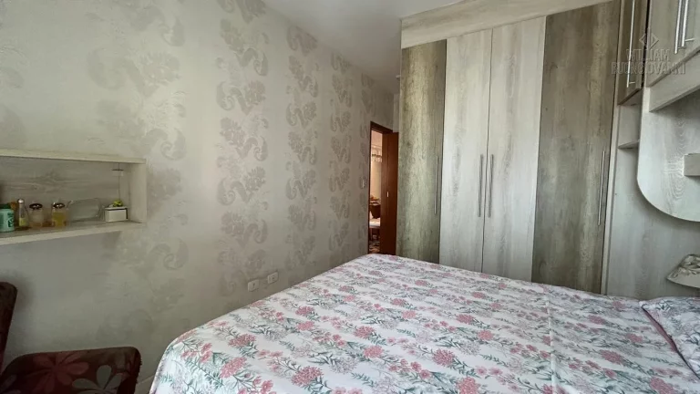 Imagem Apartamento 3 dormitórios sendo 1 suíte no Coração da Vila Guilhermina