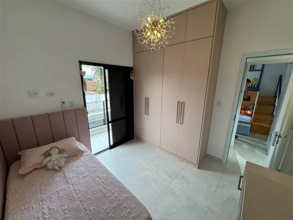 Imagem CASA COM 140 m² - GUILHERMINA - PRAIA GRANDE SP