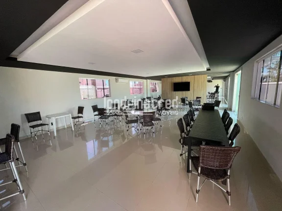 Imagem PORTEIRA FECHADA! Apartamento Mobiliado e Reformado no Lago Maggiore – Andar Alto, Sacada com Churrasqueira, 1 Vaga e Acabamentos Sofisticados!