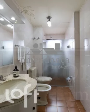 Imagem Apartamento no Alto da Lapa com 04 quartos sendo 2 suítes e 3 vagas, 123m²