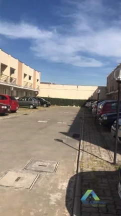 Imagem Sobrado em condomínio com 124m² - 2 dormitórios sendo 1 suíte com varanda, 2 banheiros e um lavabo,