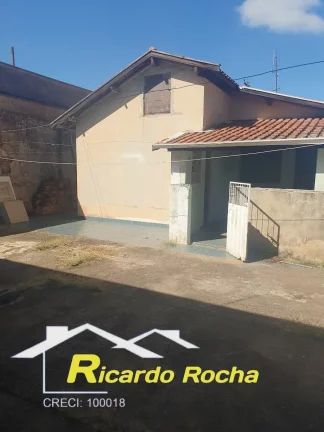Imagem Grande oportunidade de casa grande e espaçosa !