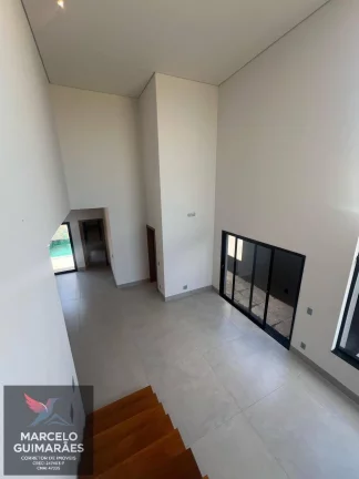Imagem Casa no Residencial Boutique Guestier 3 Suítes completa em Armários e Lazer