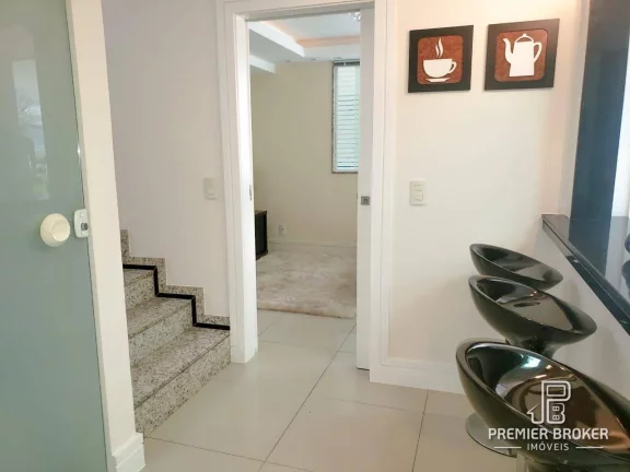 Imagem Casa à venda, 225 m² por R$ 2.000.000,00 - Quebra Frascos - Teresópolis/RJ