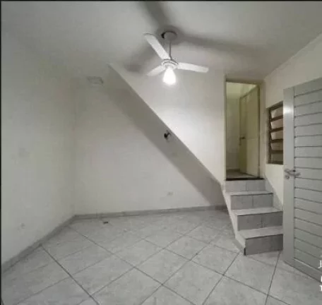Imagem Sobrado Reformado Com 234 m² 4 Dormitórios, 2 Suites 3 Vagas de Gargens