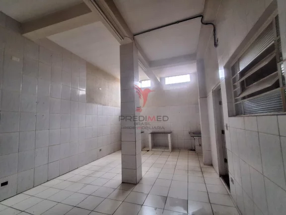 Imagem Vendo Excelente Sobrado Comercial na Rua Moraes Barros em Piracicaba