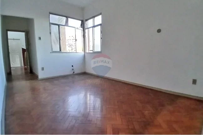 Imagem Apartamento á venda com 2 quartos com 60m² em Madureira - Rio de Janeiro