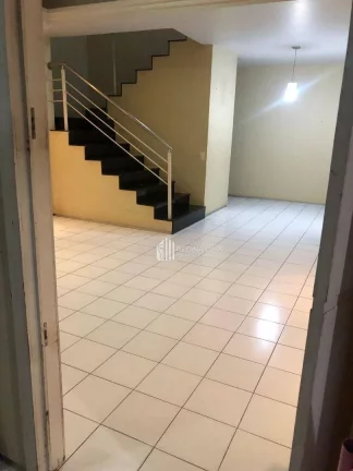 Imagem Casa duplex pronta COM TERRENO ESPAÇOSO para morar, 3 dormitórios à venda por R$ 550.000,00 - São Cristóvão - Teresina/PI