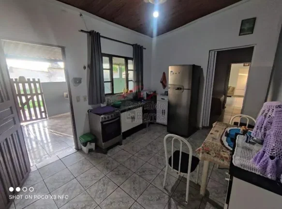 Imagem Casa para Venda em Itanhaém, Gaivota (Interior), 2 dormitórios, 1 banheiro, 4 vagas