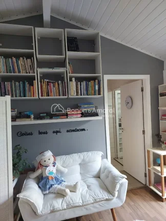 Imagem Casa à venda em condomínio, com 260m² de área construída e excelente localização, ao lado do ...