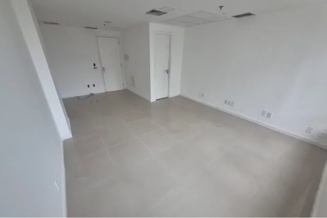 Imagem Sala Comercial no Centro Empresarial Metropolitano com 25,73m2