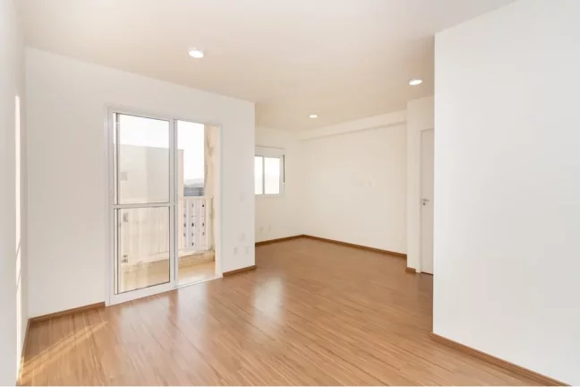 Imagem Apartamento, andar alto, sacada e vaga.