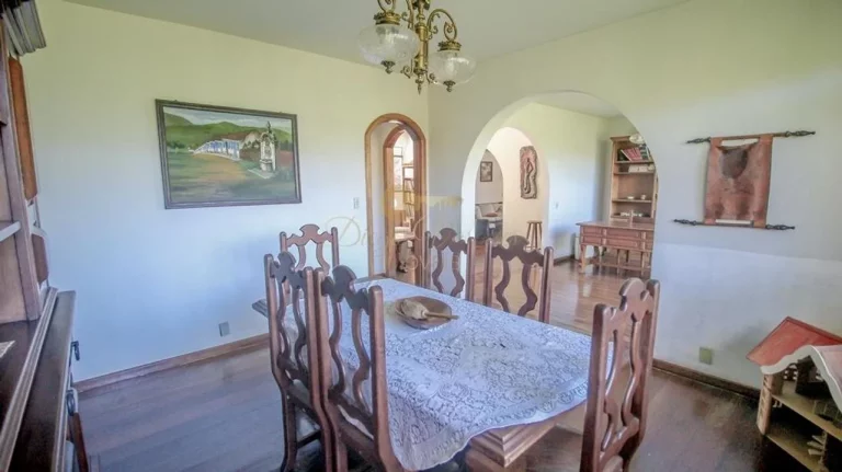 Imagem Casa para Venda em Teresópolis / RJ no bairro Quinta da Barra