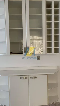 Imagem Casa Superior com 3 Quartos, Ambientes Amplos e Vaga - Ótima Localização