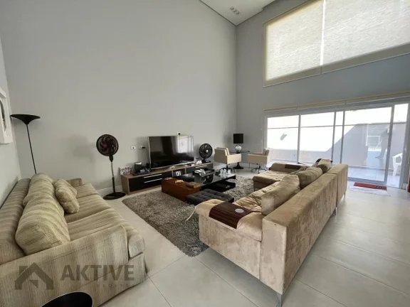 Imagem Casa de Condomínio em Alphaville - Santana de Parnaíba, SP