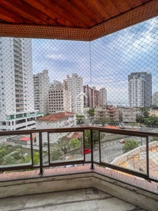 Imagem Apartamento com vista para o Tombo e vista para Astúrias com 3 suítes e 2 vagas no Tombo, Guarujá-SP: 214m² de puro requinte!