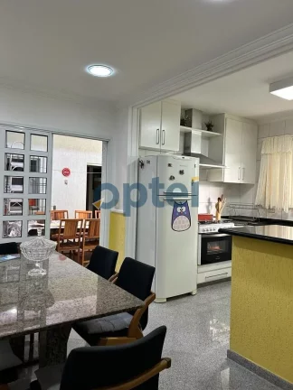 Imagem CASA TÉRREA - 252 M² DE TERRENO COM 167 M² DE ÁREA CONSTRUIDA COM 03 QUARTOS, 03 SUITES, 4 BANHEIROS C0M 03 VAGAS DE GARAGEM